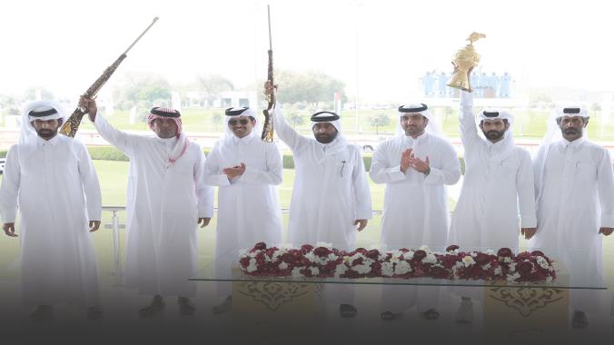 هجن الشحانية إنجازات بلاحدود خارج الحدود...الشعار العنابي يفرض سيطرته في سباق الكبار بميدان المرموم